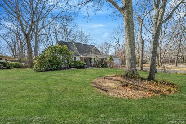 $679,000 | 22 Bucknell Lane, Stony Brook, NY 11790