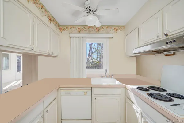 $679,000 | 22 Bucknell Lane, Stony Brook, NY 11790