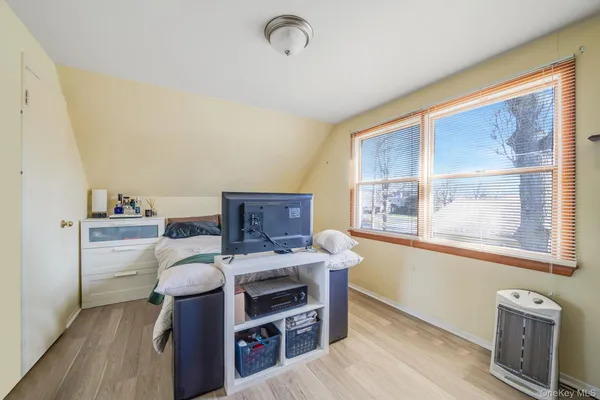 $679,000 | 22 Bucknell Lane, Stony Brook, NY 11790