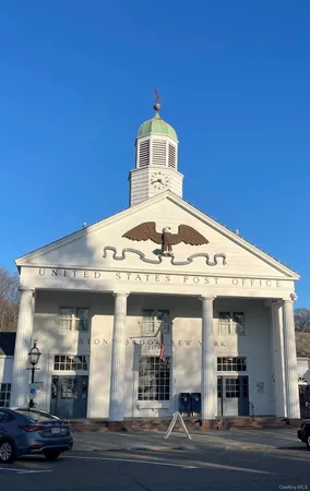 $679,000 | 22 Bucknell Lane, Stony Brook, NY 11790