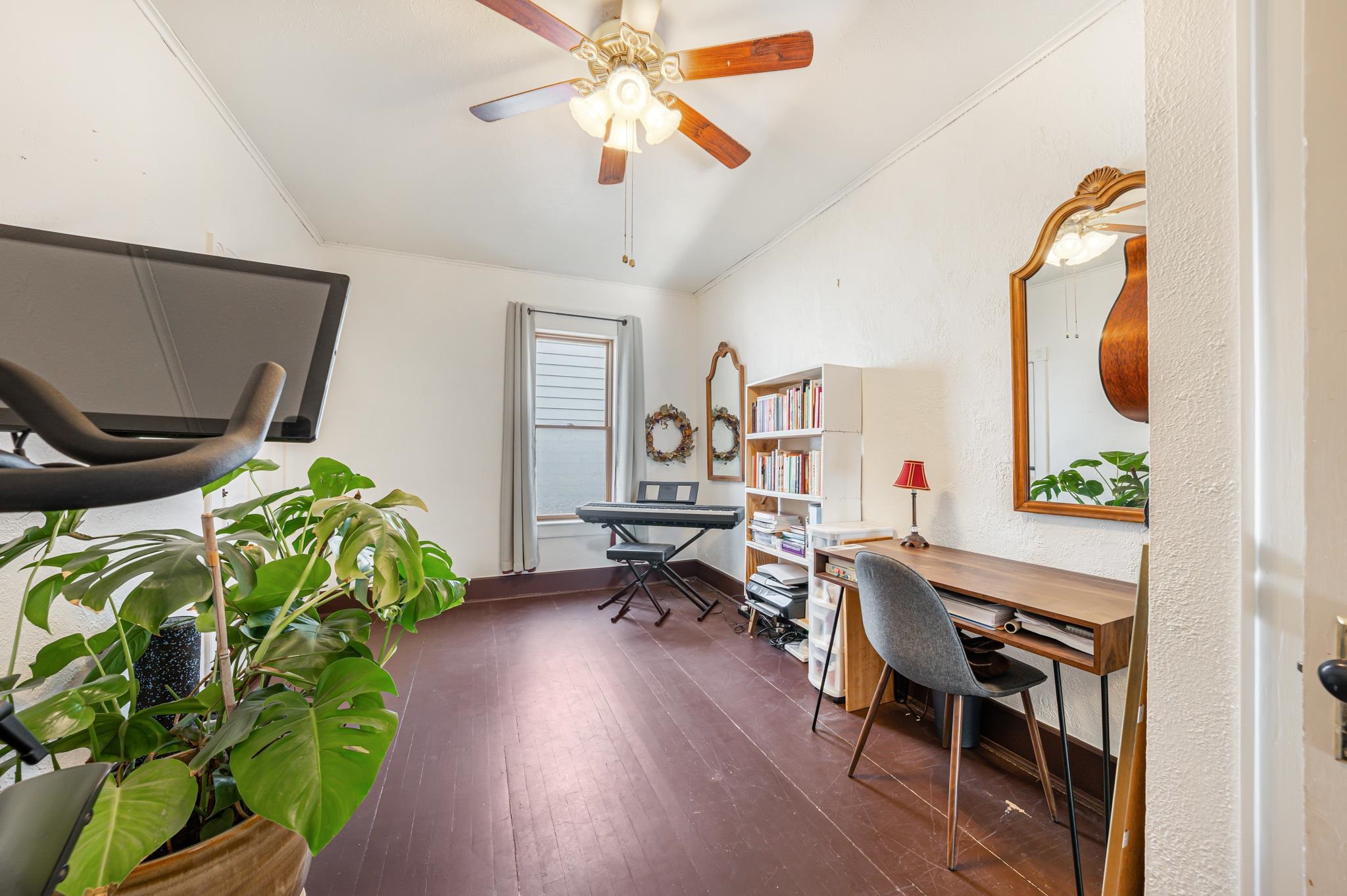 517 South Locust Street Appleton, WI 54914 - Photo 12 of 42