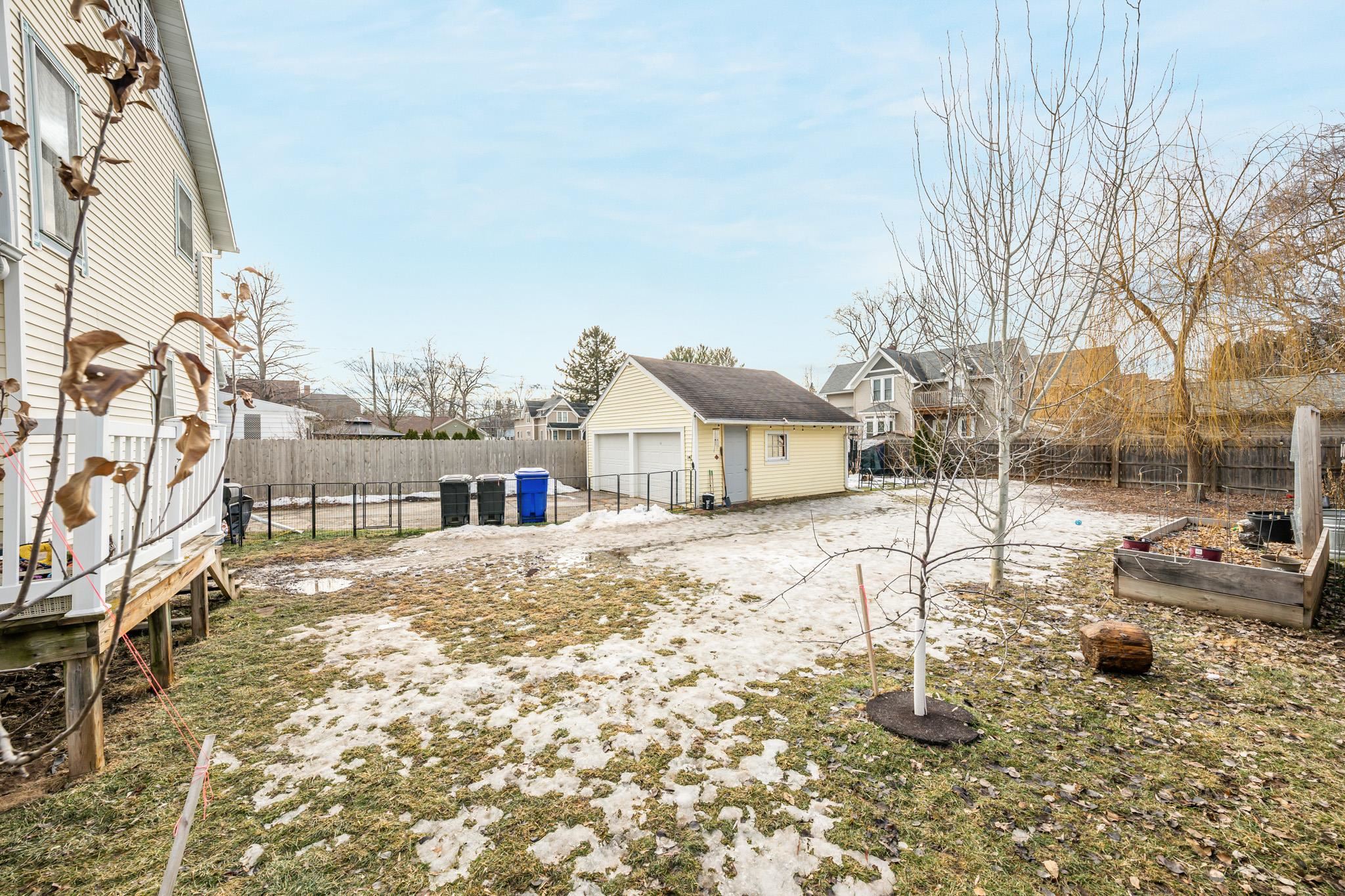 517 South Locust Street Appleton, WI 54914 - Photo 34 of 42