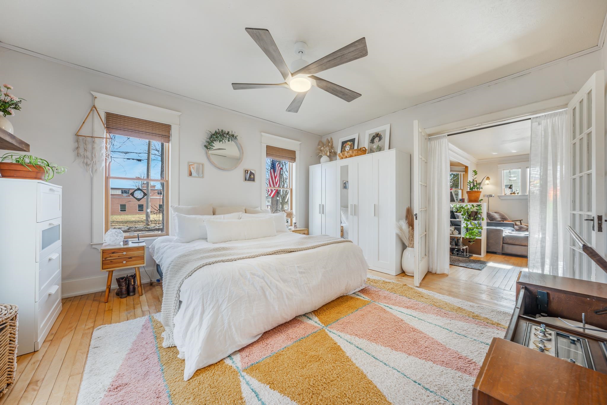 517 South Locust Street Appleton, WI 54914 - Photo 10 of 42