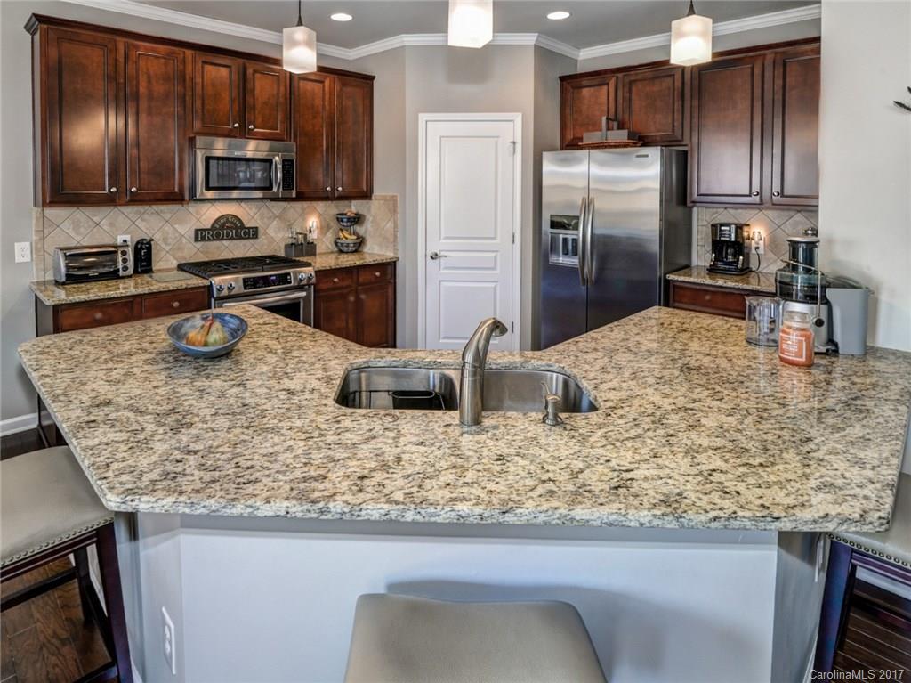 3556 Jumprock Road Fort Mill, SC 29707 - Photo 4 of 24 Gallery Image 4