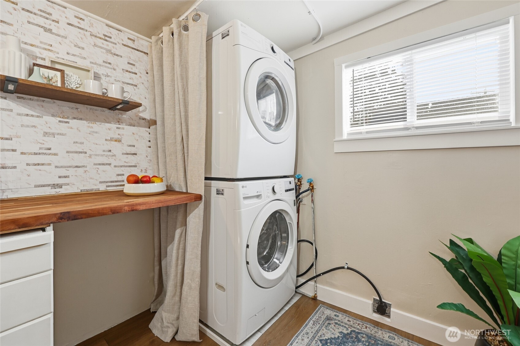 2324 Maple Street Everett, WA 98201 - Photo 19 of 40