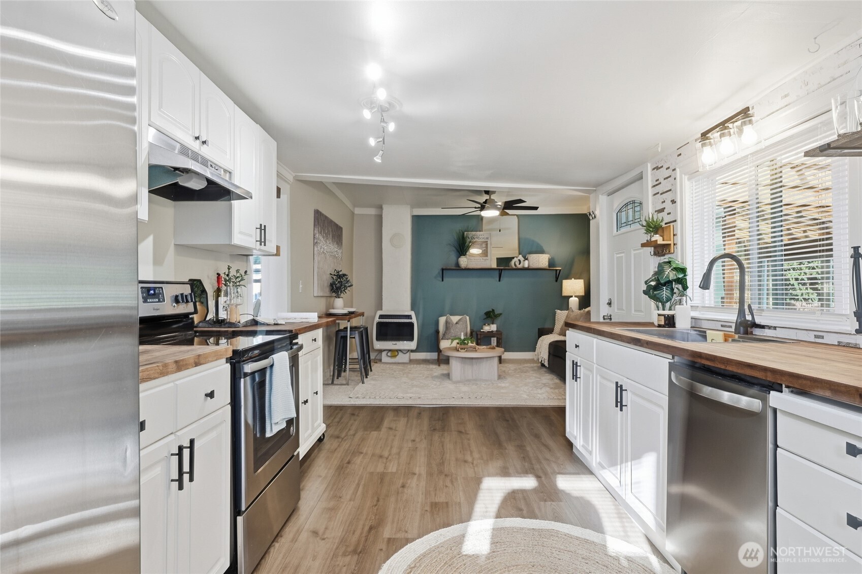 2324 Maple Street Everett, WA 98201 - Photo 20 of 40