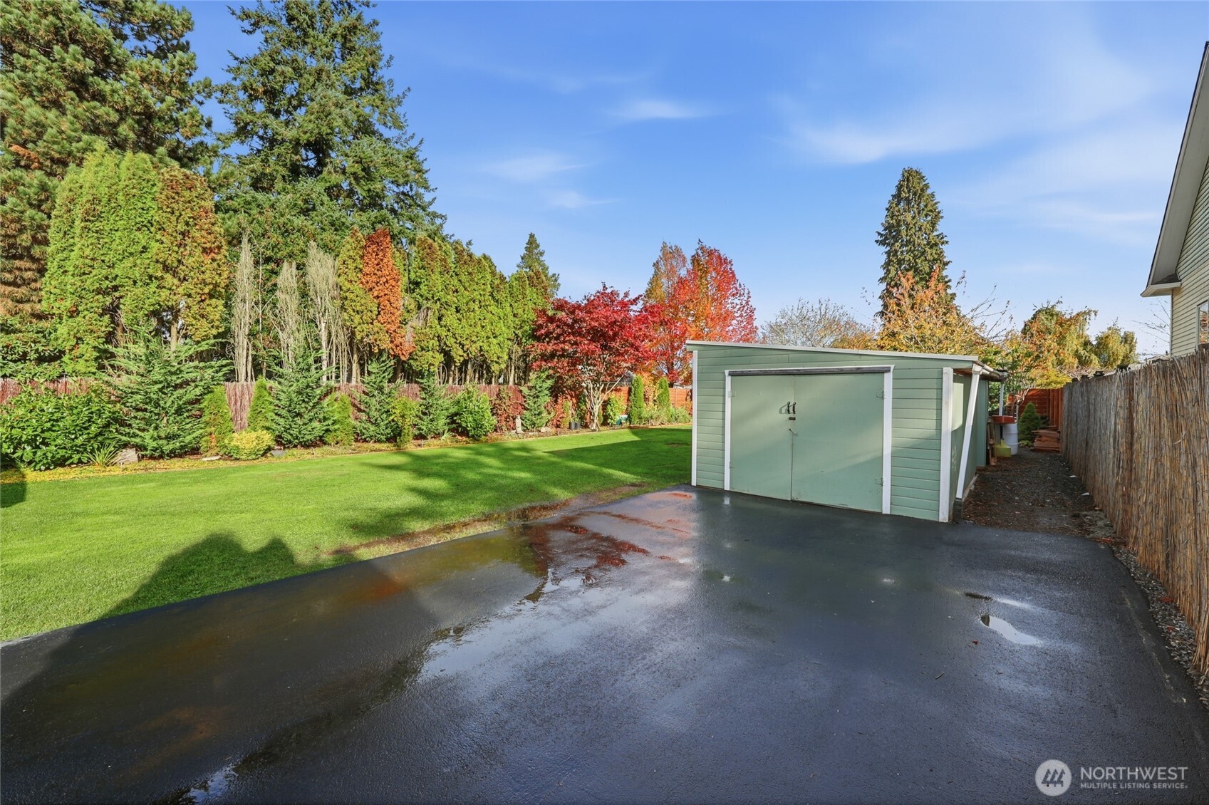 2324 Maple Street Everett, WA 98201 - Photo 31 of 40