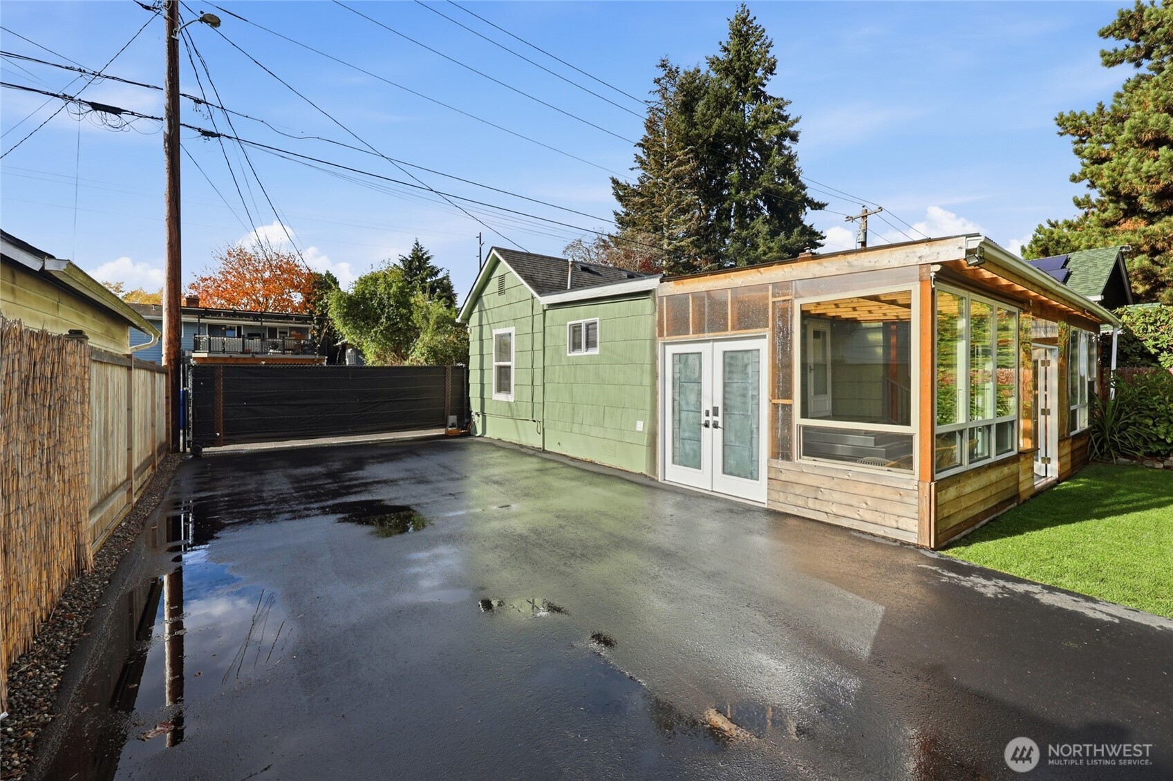 2324 Maple Street Everett, WA 98201 - Photo 32 of 40