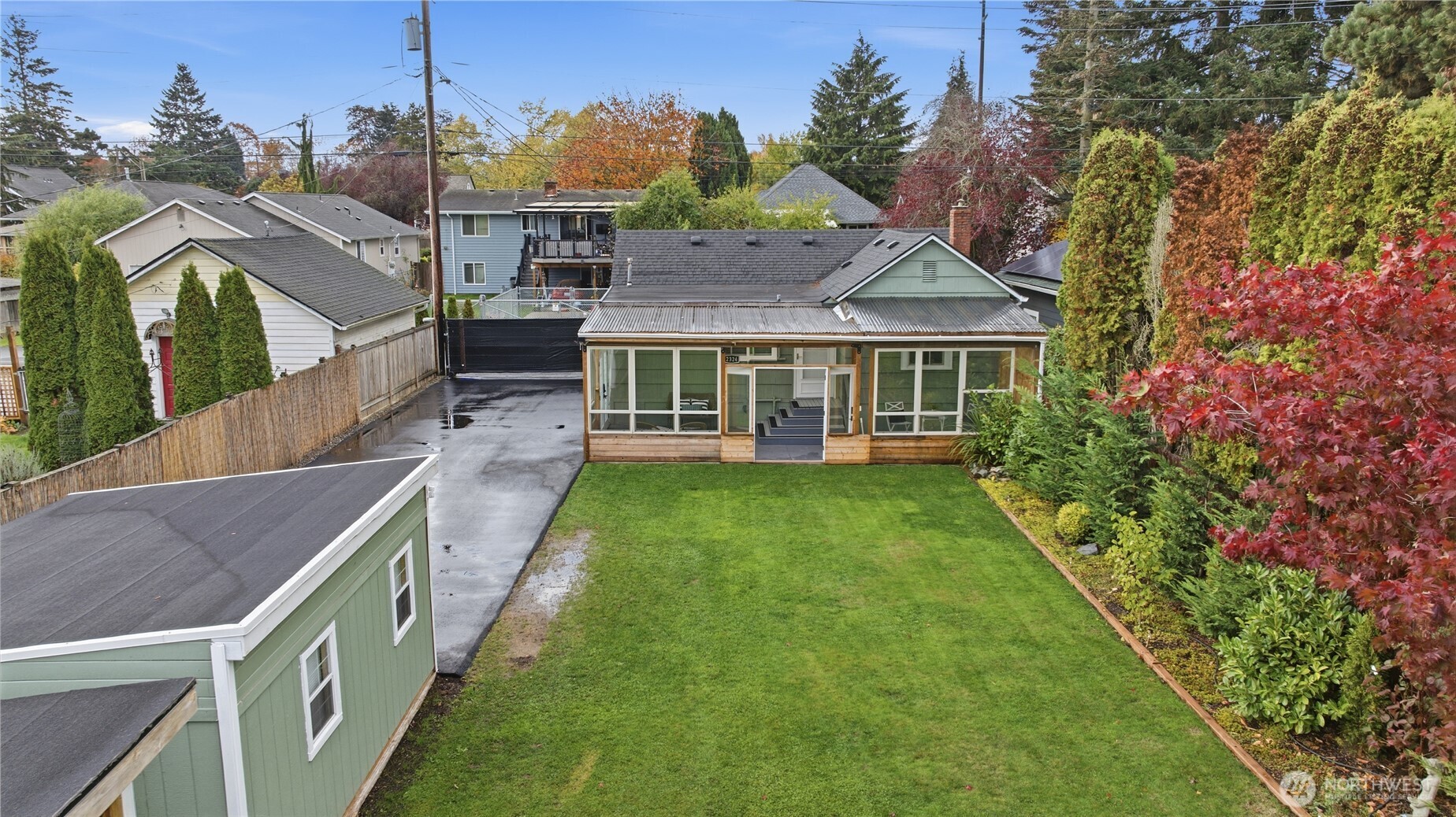 2324 Maple Street Everett, WA 98201 - Photo 6 of 40