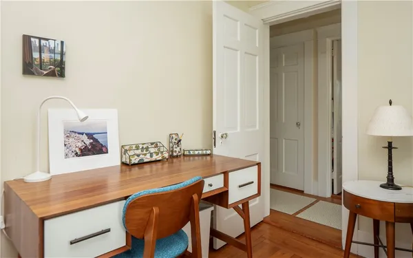 $3,900 | 27 Red Cross Avenue, Newport, RI 02840