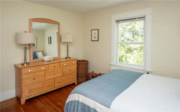 $3,900 | 27 Red Cross Avenue, Newport, RI 02840