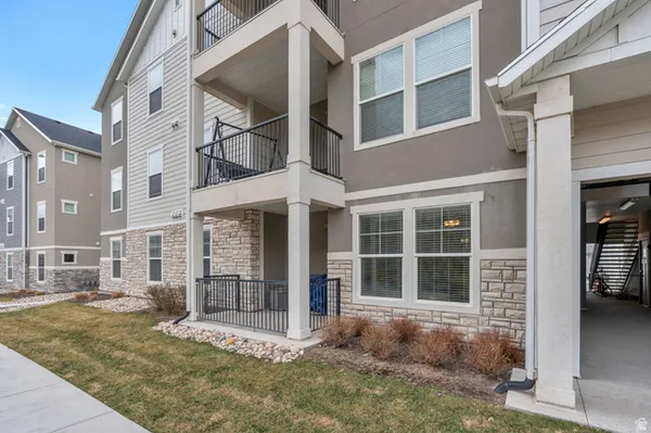 $310,000 | 1816 West Eaglewood Drive, Unit 101, Saratoga Springs, UT 84045