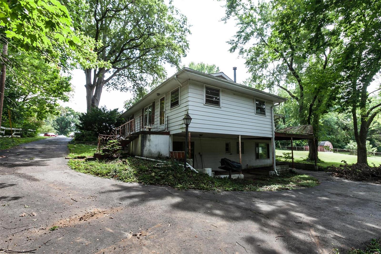 1097 Stein Road St. Louis, MO 63135 - Photo 32 of 42 Gallery Image 32