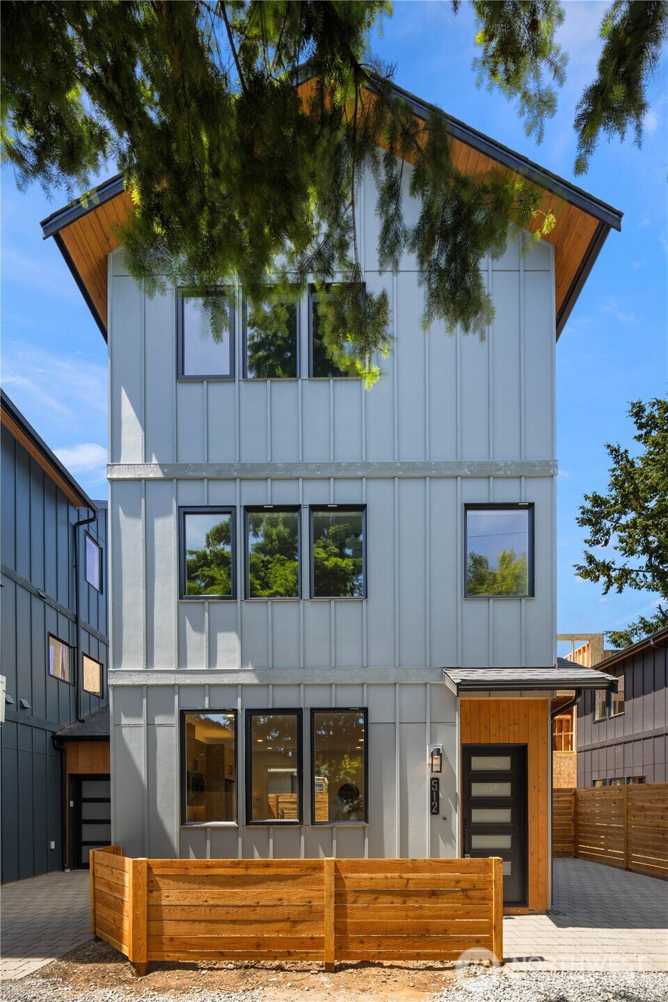 512 North 92nd Street Seattle, WA 98103 - Photo 1 of 34