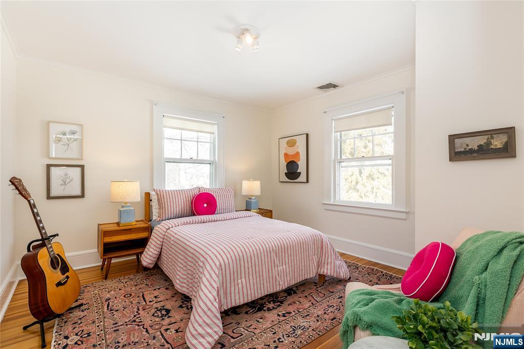 17 Mendl Terrace Montclair, NJ 07042 - Photo 23 of 31