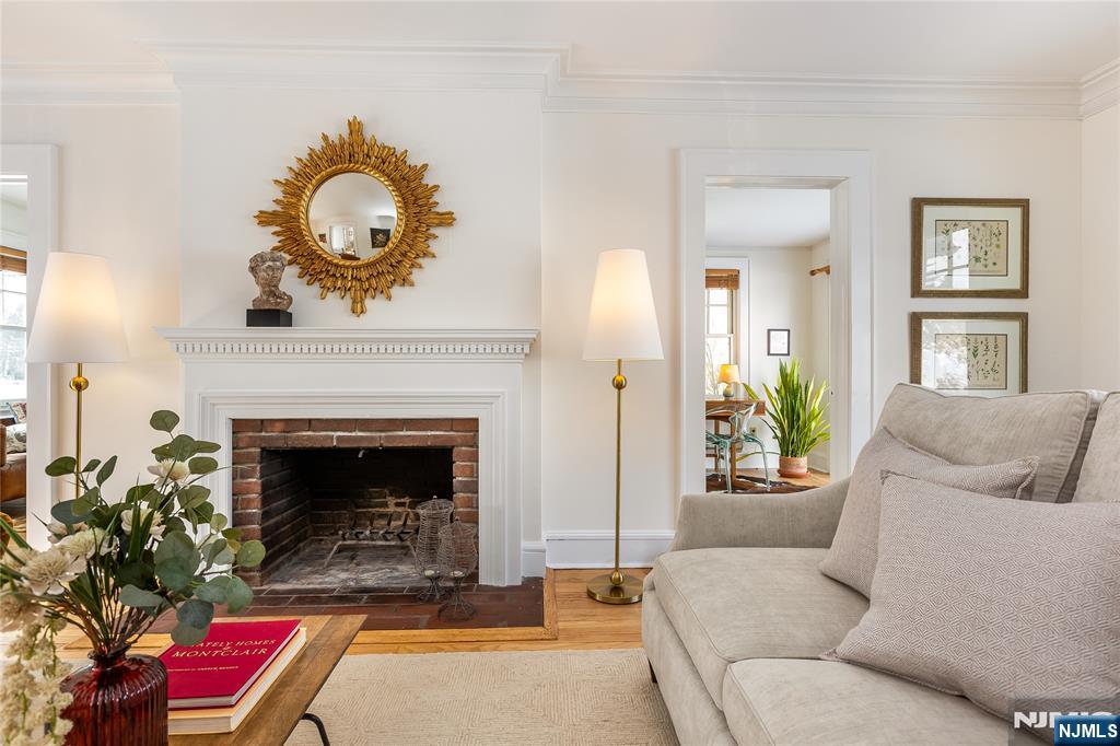 17 Mendl Terrace Montclair, NJ 07042 - Photo 8 of 31