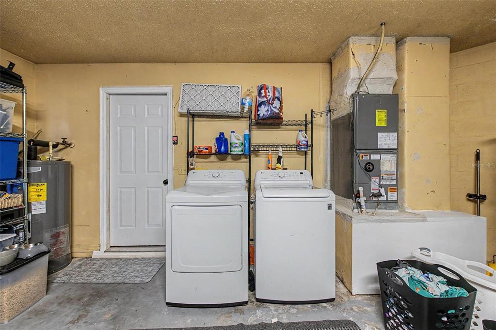 655 Sand Ridge Drive Valrico, FL 33594 - Photo 25 of 36
