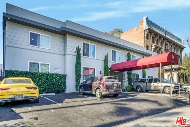 a view of a building with outdoor space
