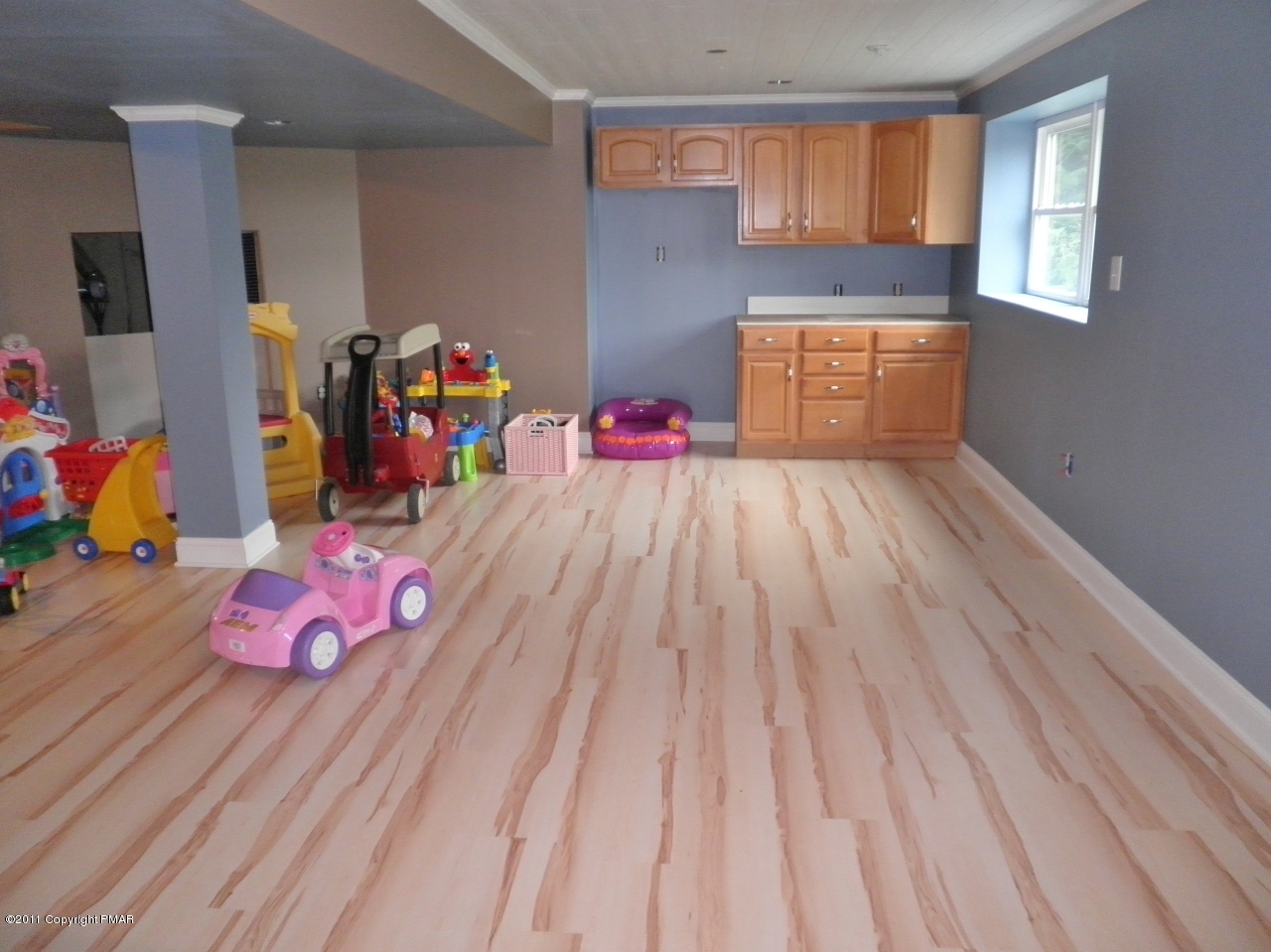 22 Turkey Ridge Kunkletown, PA 18058 - Photo 23 of 29 Heated Family Rm in Bsmt w/ Dry Kitchen