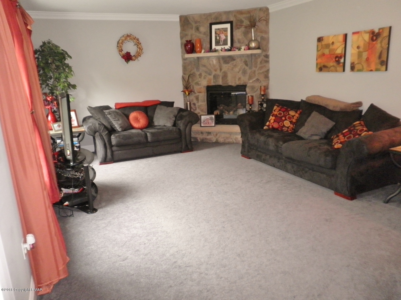 22 Turkey Ridge Kunkletown, PA 18058 - Photo 10 of 29 Living Room