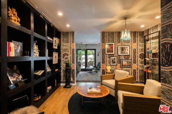 $26,000 | 1745 North Vista Street, Los Angeles, CA 90046