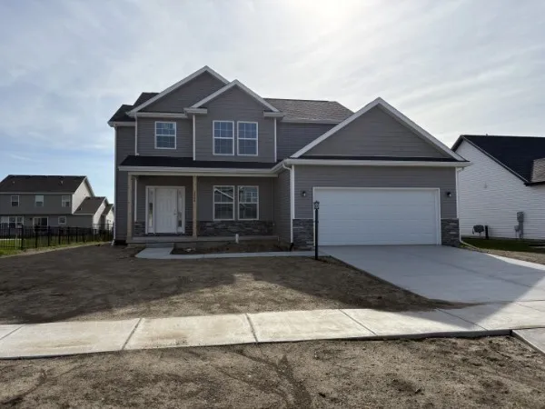 $394,900 | 1504 Warwick Drive, Savoy, IL 61874