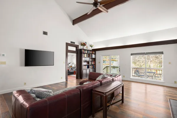 $925,000 | 6002 Rain Creek Parkway, Austin, TX 78759