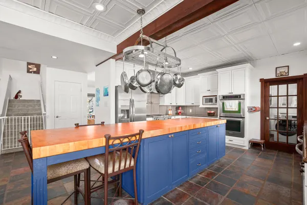 $925,000 | 6002 Rain Creek Parkway, Austin, TX 78759
