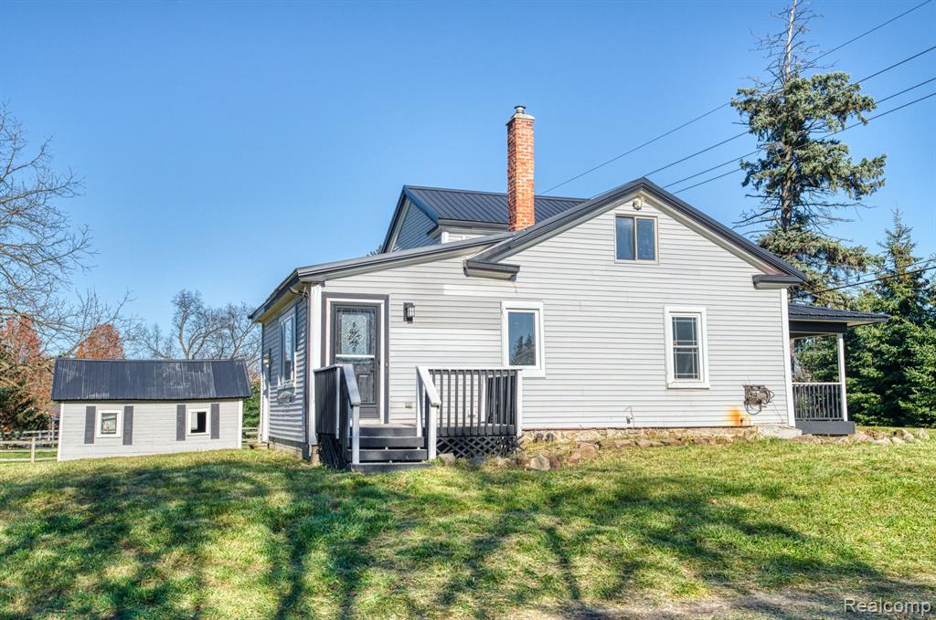 945 North Latson Road Howell, MI 48843 - Photo 32 of 50