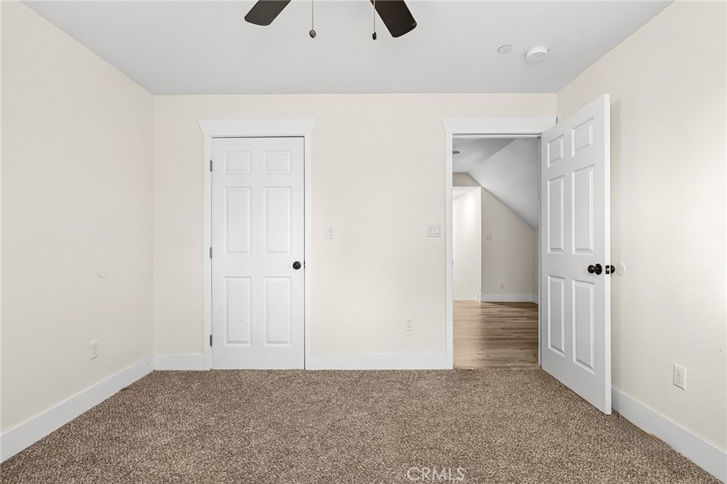 6033 Pentz Road Paradise, CA 95969 - Photo 34 of 54 an empty room with closet