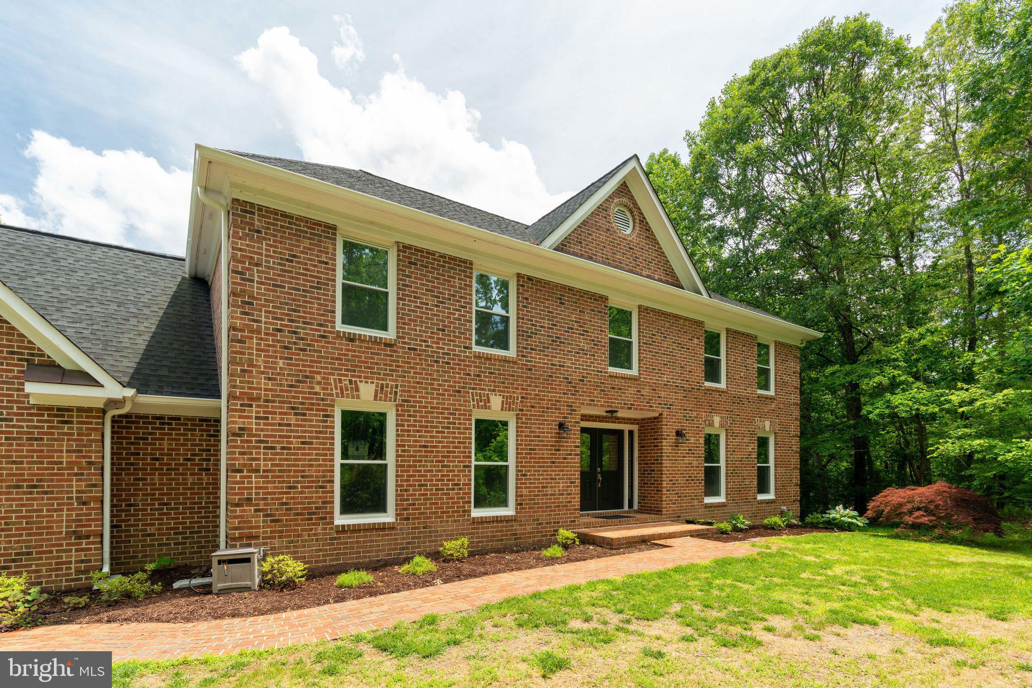 13201 Sillamon Road Goldvein, VA 22720 - Photo 3 of 110 Gallery Image 3
