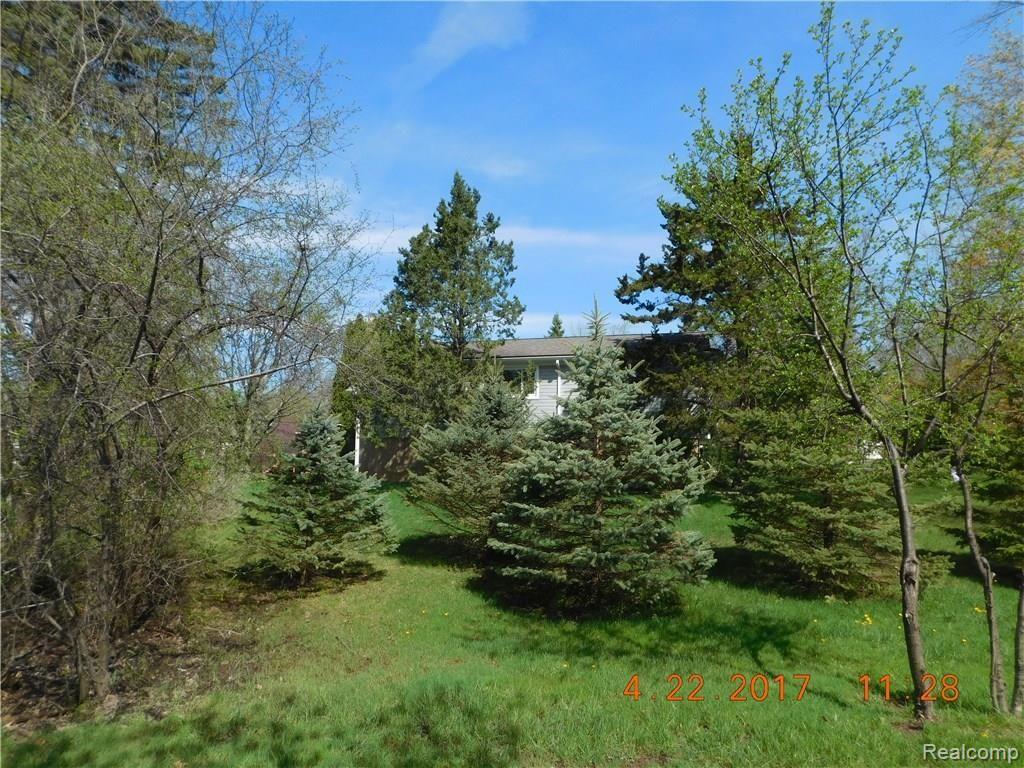 4290 Wendell Road West Bloomfield, MI 48323 - Photo 15 of 50