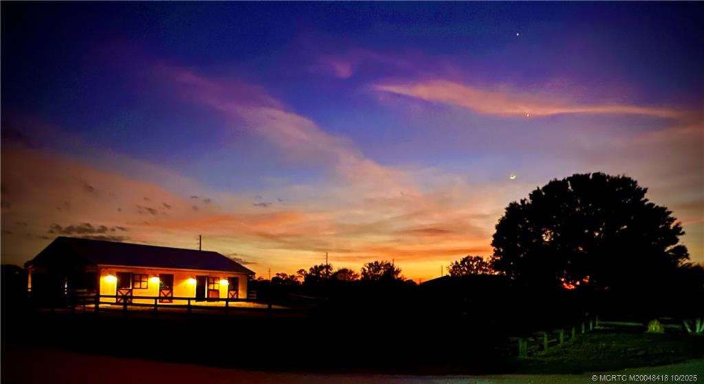 7625 Polo Square Vero Beach, FL 32968 - Photo 35 of 35 a view of sunset