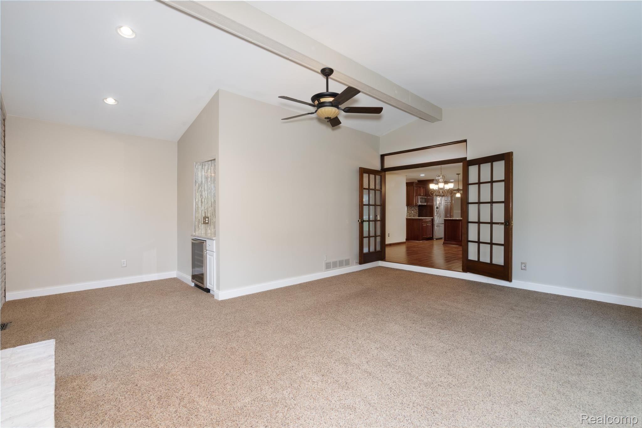 876 Snowmass Drive Rochester, MI 48309 - Photo 20 of 45 876 Snowmass Dr RHills INT-11.jpg