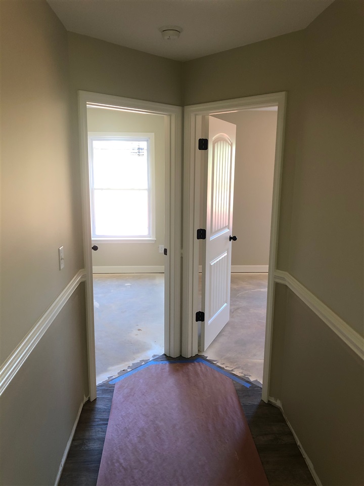 607 Spartan Commodor Lane Inman, SC 29349 - Photo 7 of 9