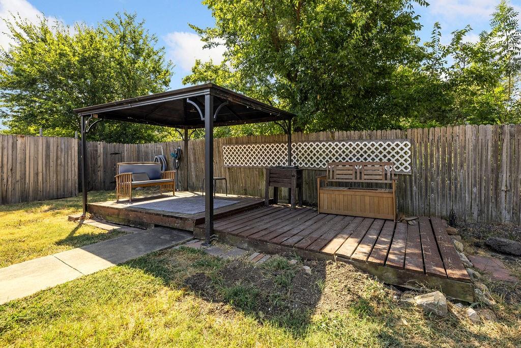 105 Cedar Ridge Lowry Crossing, TX 75069 - Photo 29 of 40 Gallery Image 29