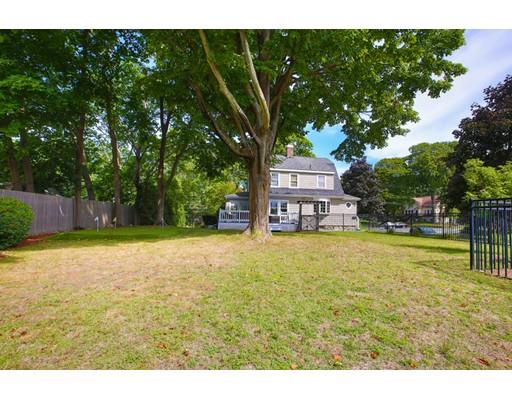 11 Forest Glen Road Reading, MA 01867 - Photo 12 of 17