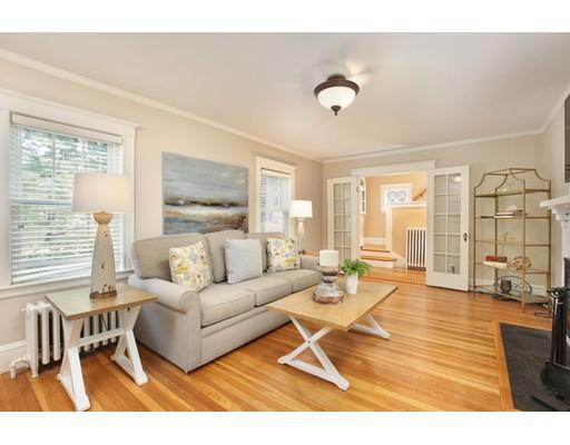 11 Forest Glen Road Reading, MA 01867 - Photo 3 of 17