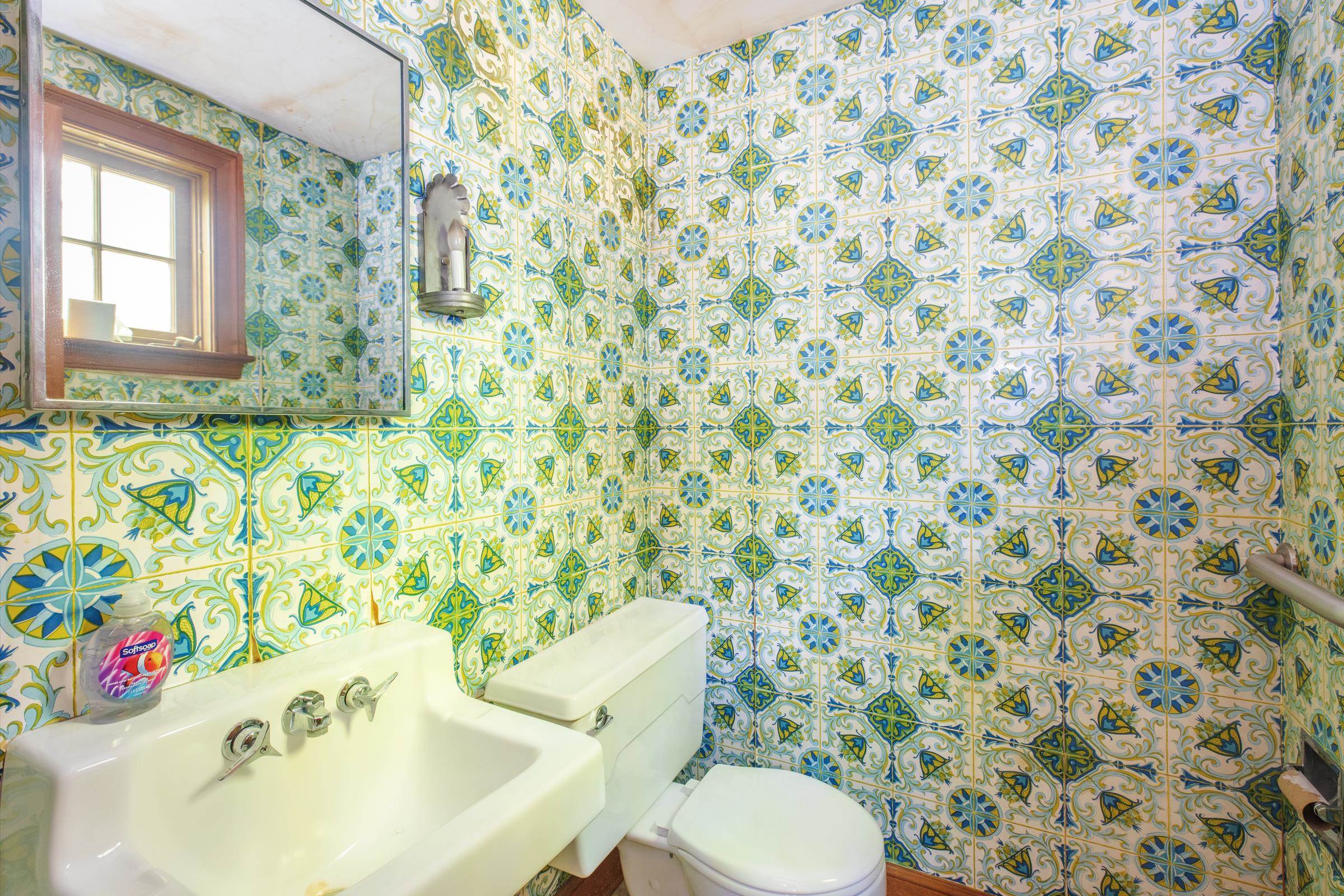 80 Woodland Road North Hampton, NH 03862 - Photo 6 of 59