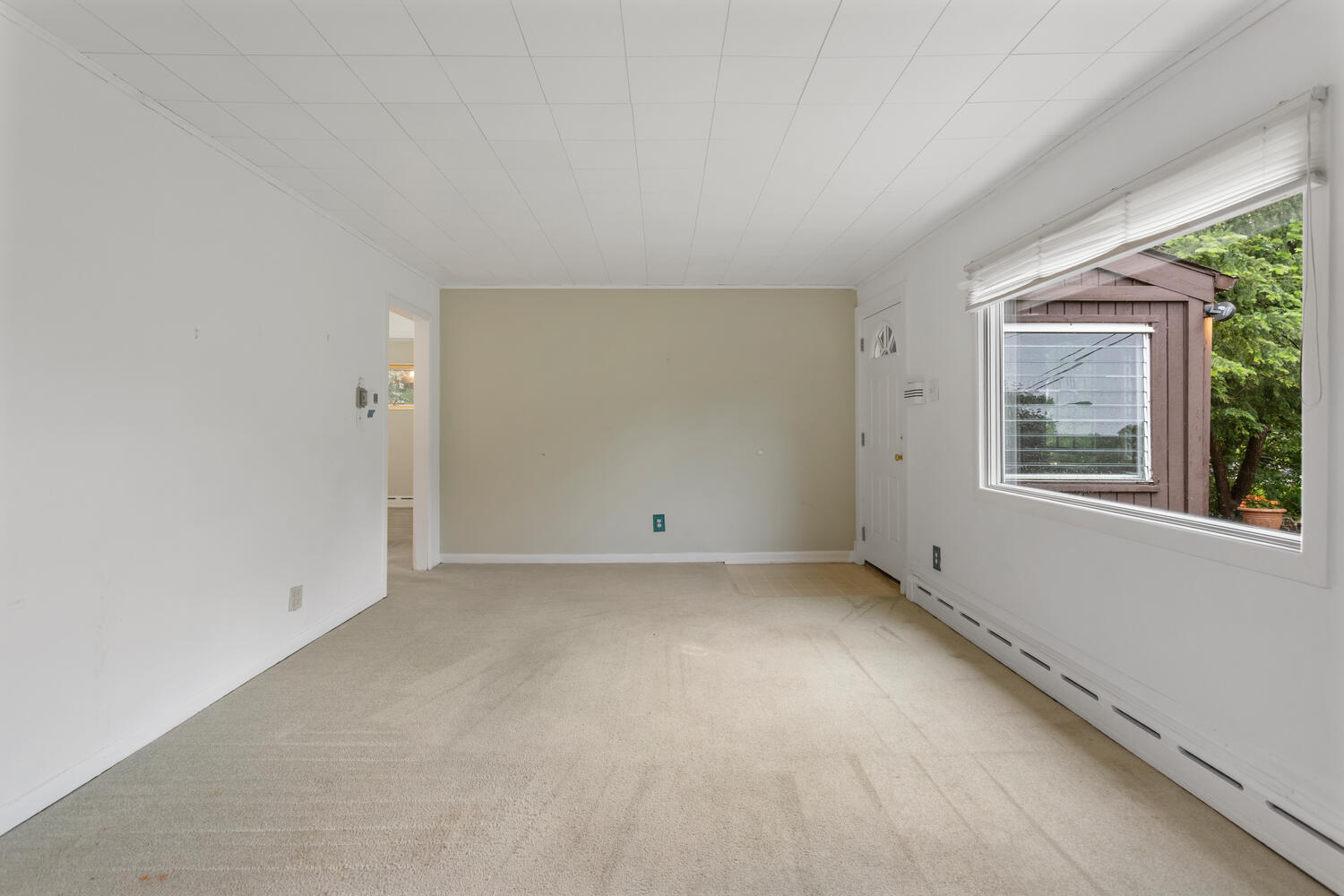 406 South Russell Street Champaign, IL 61821 - Photo 14 of 39 Gallery Image 14