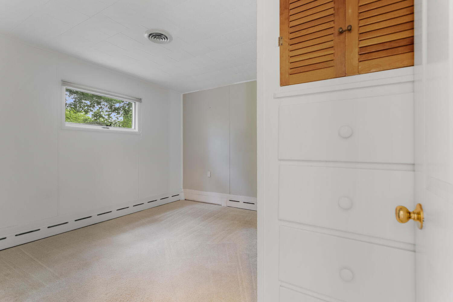 406 South Russell Street Champaign, IL 61821 - Photo 22 of 39 Gallery Image 22