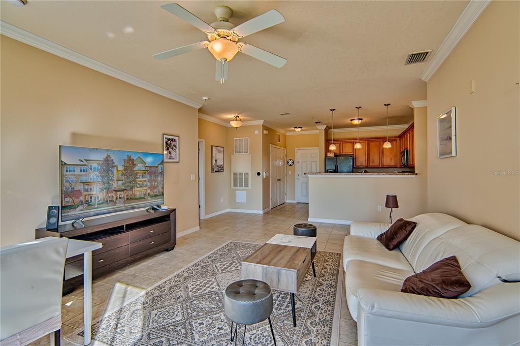 1185 Southwest 9th Road, Unit 402 Gainesville, FL 32601 - Photo 12 of 21 Gallery Image 12