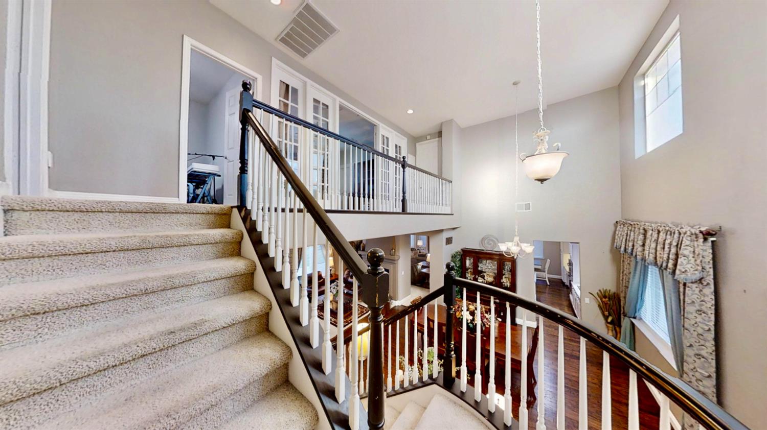 9573 Spring River Way Elk Grove, CA 95624 - Photo 25 of 49