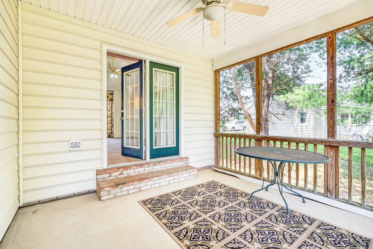 849 South Ox Road Woodstock, VA 22664 - Photo 26 of 51 Private screened porch area off of living room.