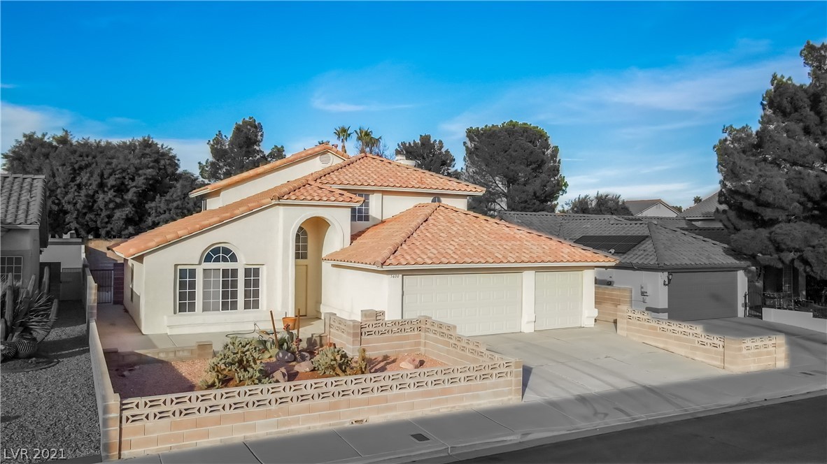 5600 Crimson Ridge Drive Las Vegas, NV 89130 - Photo 2 of 24