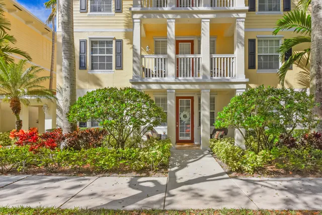 $399,000 | 224 Murcia Drive, Unit 108, Jupiter, FL 33458