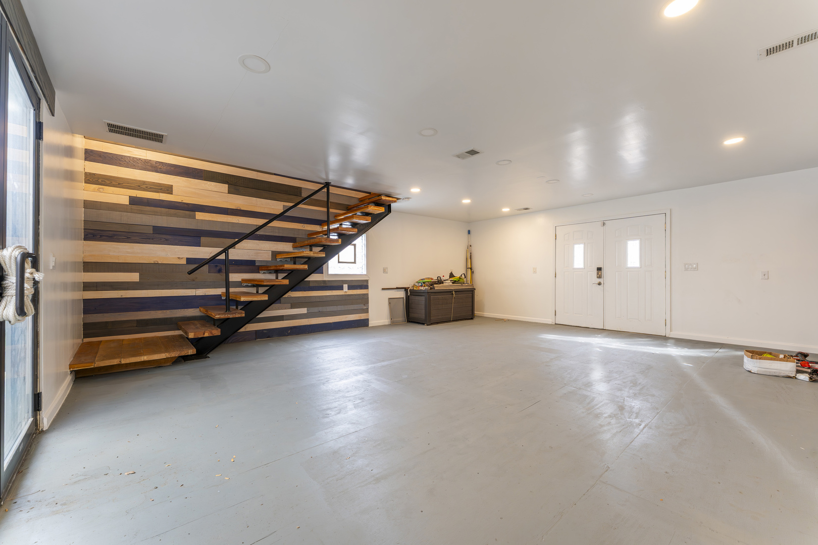 1024 West 18th Place Chicago, IL 60608 - Photo 28 of 40