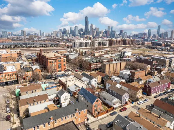 $1,199,000 | 1024 West 18th Place, Chicago, IL 60608