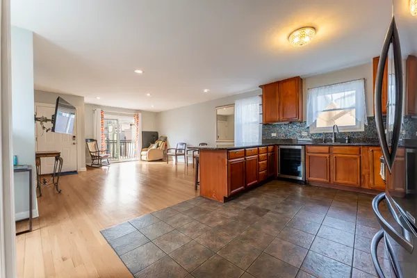 $1,199,000 | 1024 West 18th Place, Chicago, IL 60608