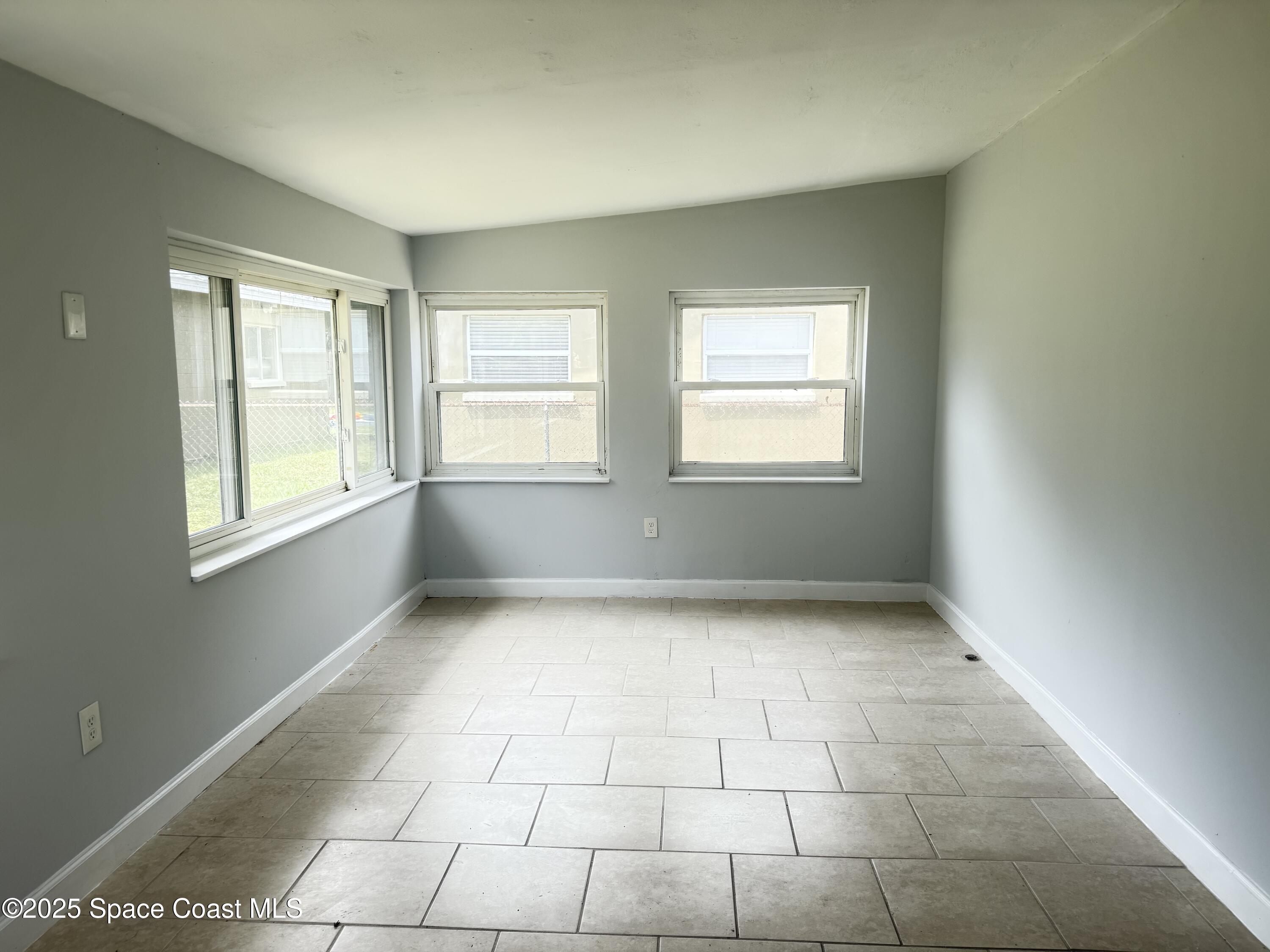 346 Vesta Circle Melbourne, FL 32901 - Photo 7 of 15 IMG_4662